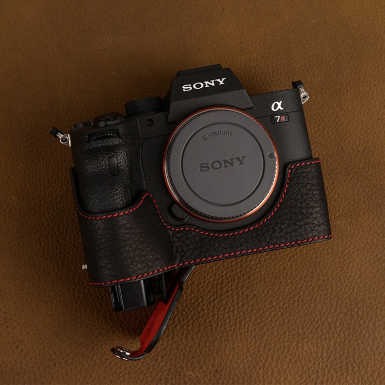 Sony A7S3 A7SIII A7Siii A7SM3Handmade Genuine Leather hand crafted stitch Camera Half cases insert bag Protector Tripod mount battery access