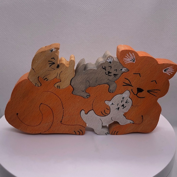 PuZzle en bois chat et chatons 4 pièces réalisé en chantournage artisanalement