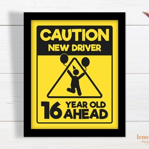 注意 新規ドライバー サイン、16 歳の誕生日、道路標識パーティー デコレーション、道路標識、道路標識、新規ドライバー 道路標識、印刷可能な道路標識、RS1
