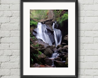Waterfall Photography - Digital Print - Nature Photography - Modern Home Décor - Printable Wall Art - INSTANT DOWNLOAD