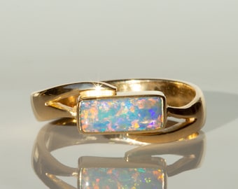 14K Australian Opal Handmade Ring Handmade Fine Jewellery