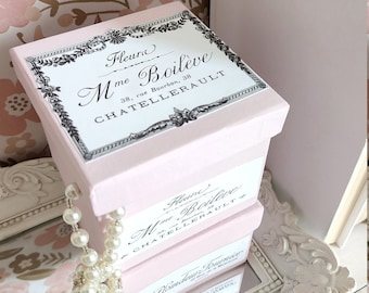 Petit Parisian Pink Hat boxes