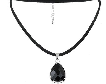 Zwarte choker ketting, Zwarte choker