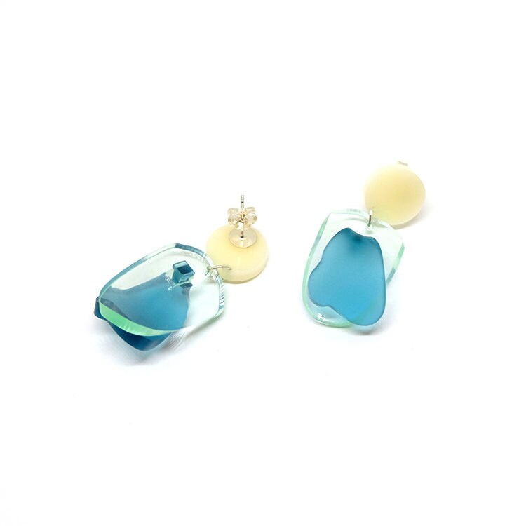 QUPENGXU Orecchini Pendenti A Forma Di Cuori E Picche - Gioielli In Acrilico Per Donne E Ragazze, Regalo Unico
