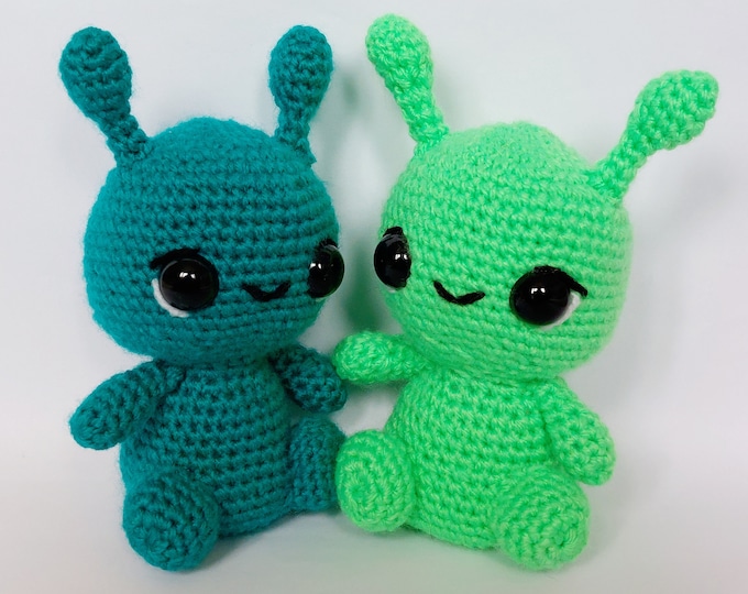 Crochet Baby Cute Alien Plush UFO Space Gift Toy Green/blue 11cm - Etsy
