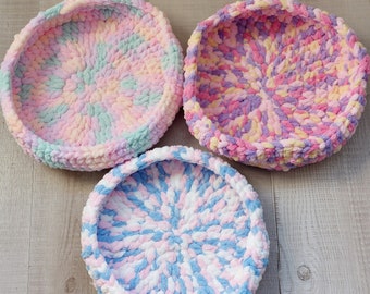 Coquilles de lit au crochet pour chatons ! Petit cadeau de lit douillet en laine arc-en-ciel duveteuse 27 cm