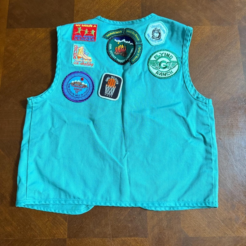 Vintage Girl Scouts Uniform Vest w/ Badges, Sash & Pouch Lot 1990s USA image 2