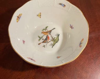 Herend Porcelain / Thousand Flowers / Green Handle / Hand Painted
