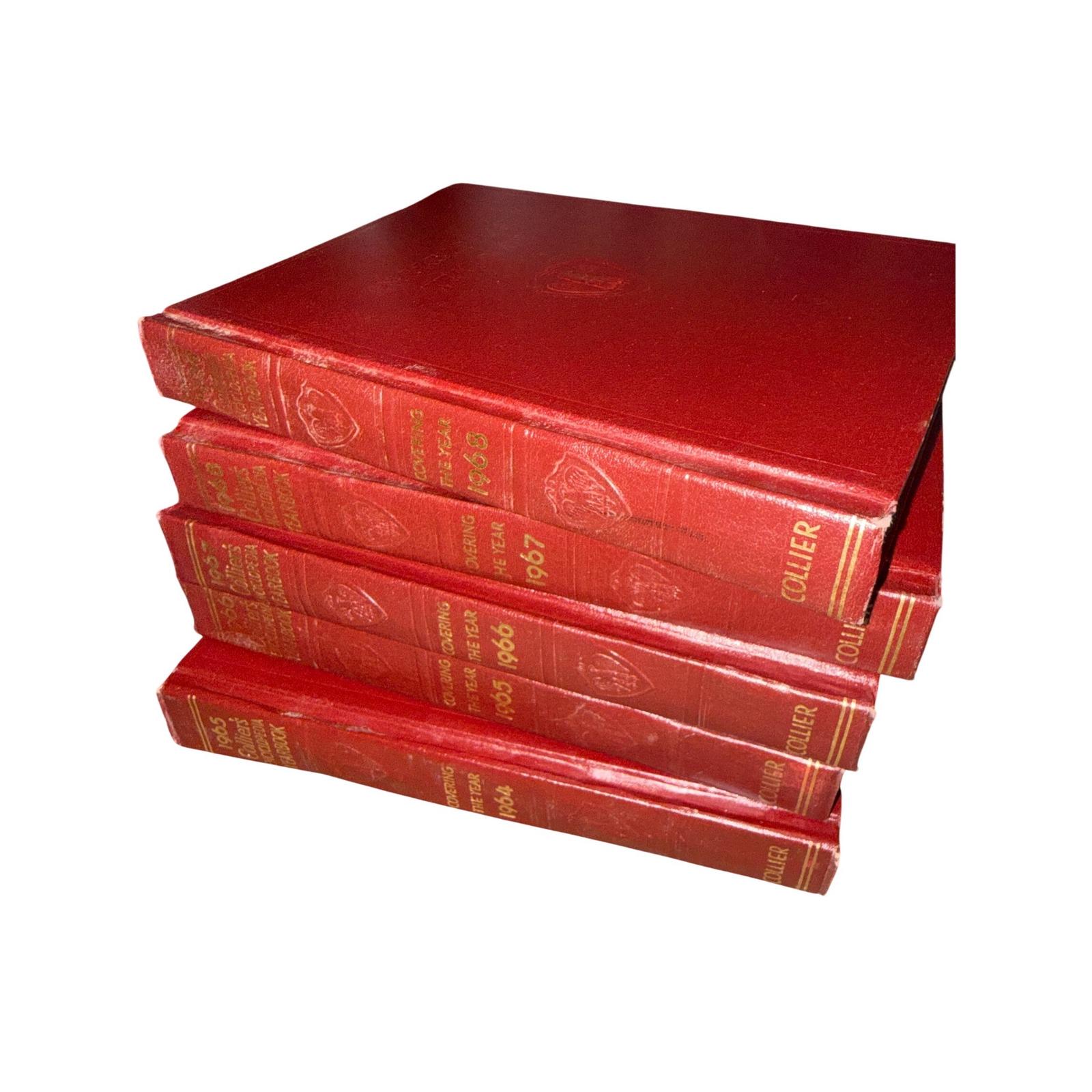 Collier Encyclopedia - Etsy