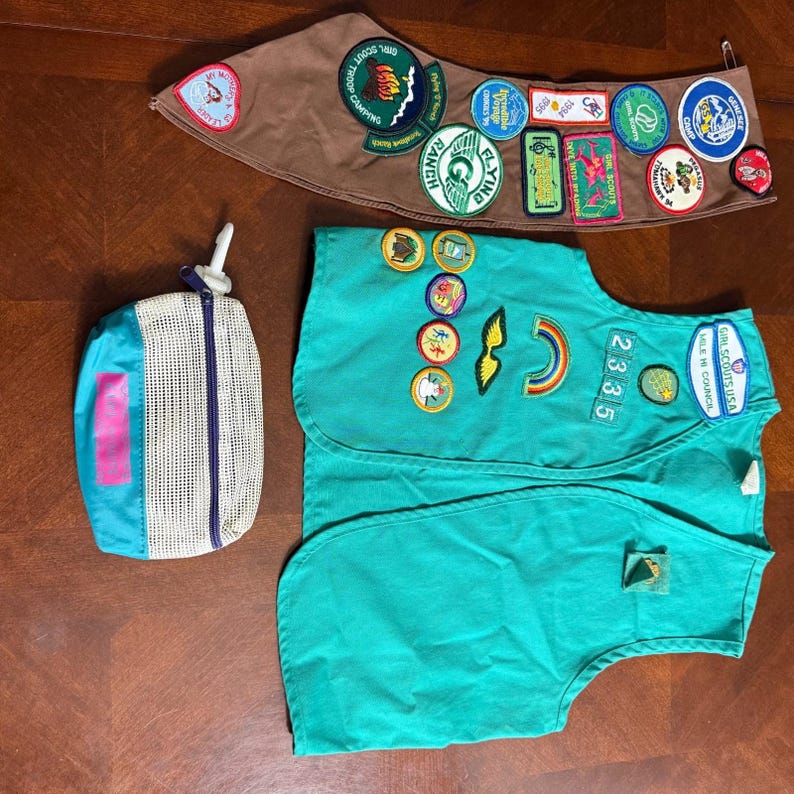 Vintage Girl Scouts Uniform Vest w/ Badges, Sash & Pouch Lot 1990s USA image 1