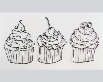 Cupcakes in wire -  three cupcakes wire wall art - wire decoration for interior or exterior