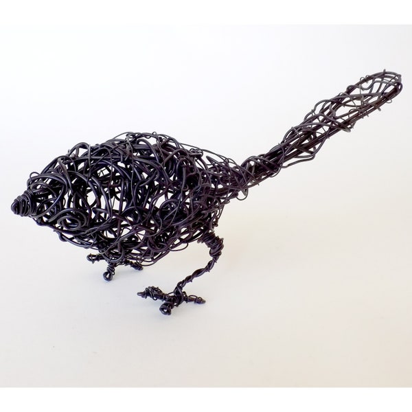 Little garden bird sculpture, iron wire bird sculpture - iron wire sculpture handmade in France - unique gift for bird and nature lovers
