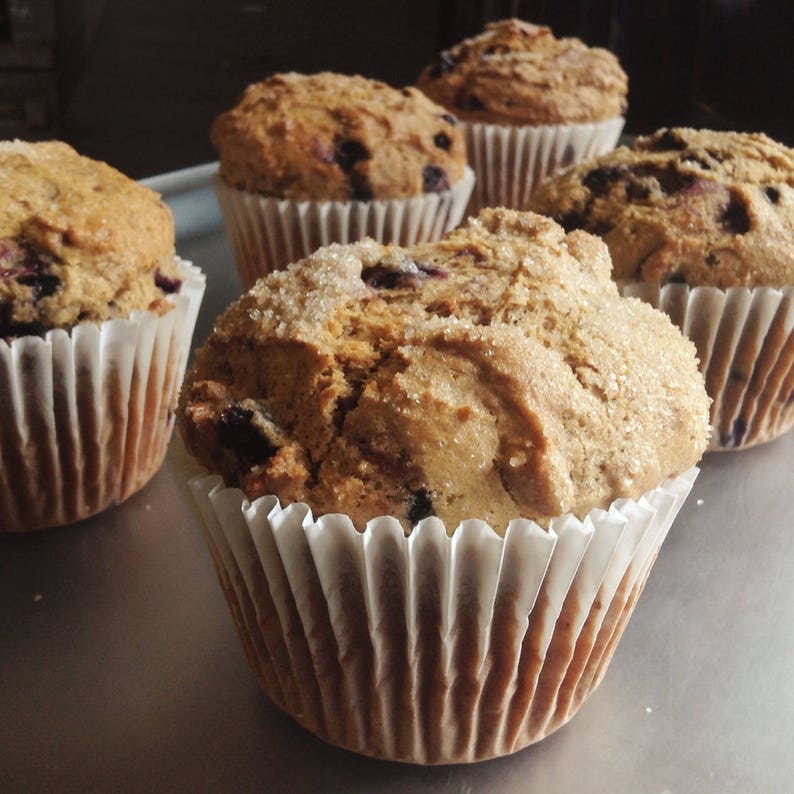 6 low sodium blueberry muffins made with Maine blueberries. Etsy