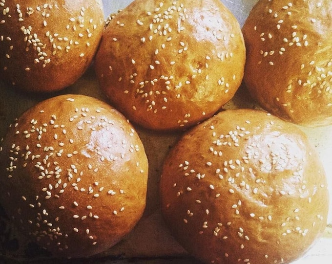 Low sodium/salt-free hamburger buns, one dozen