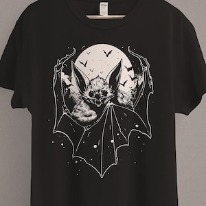 Bat T-Shirt | Dark Cottagecore Clothing | Dark Academia Aesthetic | Goblincore Shirt | Witchy Apparel | Cute Goth Tee | Creepy Spooky Cute