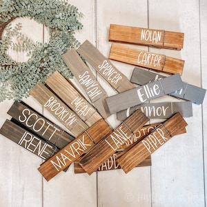 Personalized Giant Clothespin Towel Holder with Name, Farmhouse Bathroom Decor, Bathroom Wall Decor, Kids Bathroom Decor