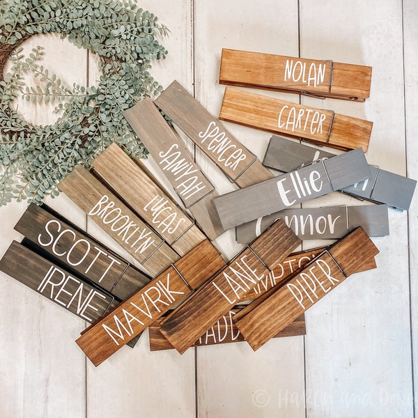 Personalized Giant Clothespin Towel Holder with Name, Farmhouse Bathroom Decor, Bathroom Wall Decor, Kids Bathroom Decor