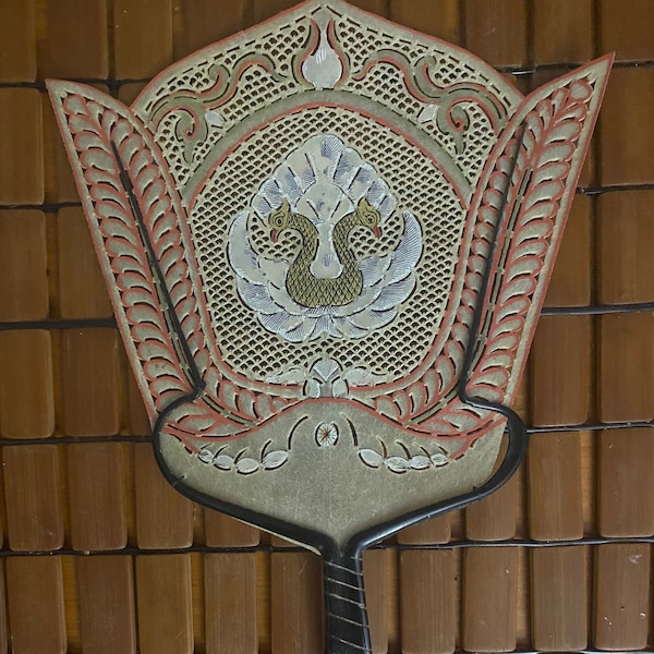 Vintage Indonesian Shadow Wayang Paddle  Fan Rawhide Kulit Horn Handle Bali Java Indonesia Vellum Birds Face Fixed