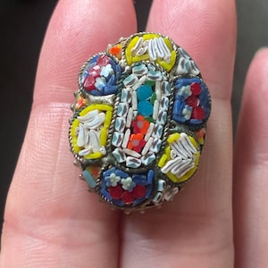 Vintage Micro Mosaic  Brooch Pin Marked  Italy C Catch  As Is Micromosaic