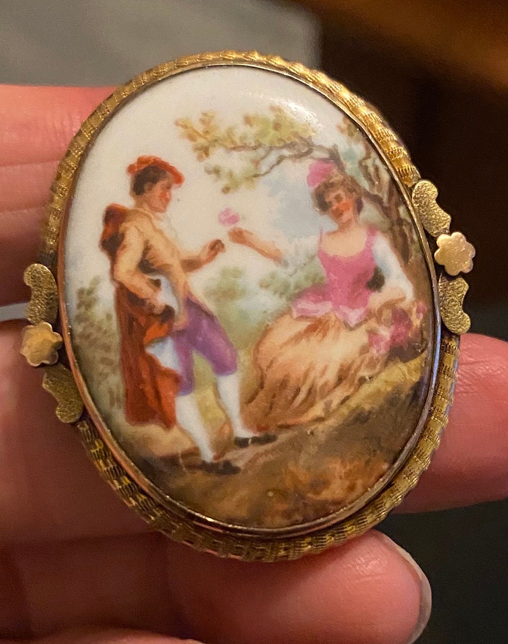 Vintage Porcelain Pastoral Courtship Scene Tile On 12kt 1-20 GF Gold Filled Oval Brooch Pin Pendant