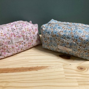 Quilted toiletry bag in oekotex cotton