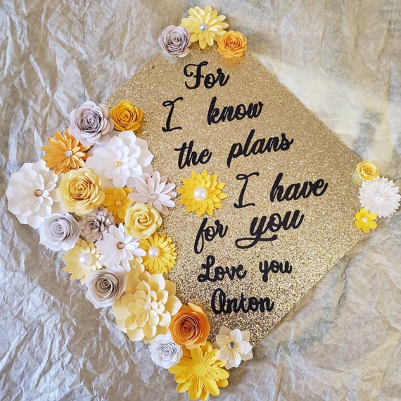 beautiful graduation caps