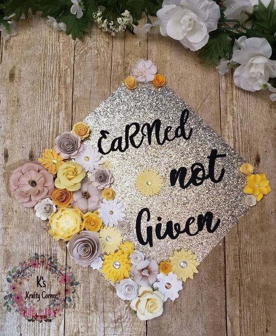graduation cap toppers