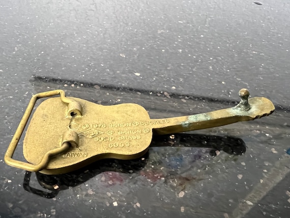 Baron 1978 solid brass guitar buckle and belt Buy Vintage 1978 Baron Buckles Solid Brass Classic Guitar  main image 3