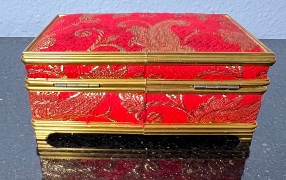 Vintage Jewelry Box Metal With Red And Gold Broca… - image 6