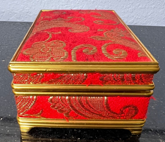 Vintage Jewelry Box Metal With Red And Gold Broca… - image 5
