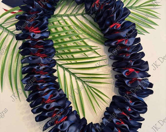 READY TO SHIP lei, Graduation lei, ribbon lei