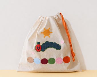Very Hungry Caterpillar Felt Play Set of 31 pieces, Montessori Lacing Toy, Interactive Sensory Toy for 2-3 Year Old, Baby Toddler Gift