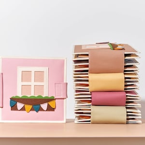 livre calme pour maison de poupée, livre en feutre 8 pages, cadeau pour fillette de 1 an, cadeaux pour enfants, cadeau de premier anniversaire, jardin d'enfants