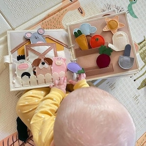 Livre silencieux personnalisé pour tout-petits, livre d'activités en feutre fait main, cadeau de Noël éducatif pour enfants, livre occupé 1 an, Kinderkrama