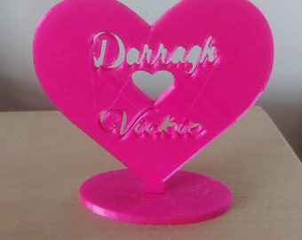 3D printing/laser cutting file - Heart Stand for wife/partner/girlfriend