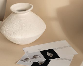 Mockup A4 briefpapierkaart: PSD-brandingmodel met reliëfeffecten