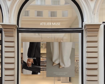 Luxury Boutique Shopfront Mockup PSD: Signage Display