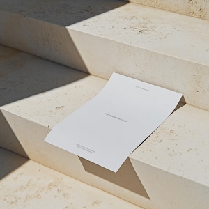 Briefpapierkaartmodel, papieren A5-kaartbrandingmodel, printmodel, witte kaartmodel, wenskaartmodel, uitnodigingsmodel PSD