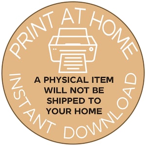 Puede incluir: Un c&iacute;rculo beige con el texto "IMPRIMIR EN CASA DESCARGA INSTANT&Aacute;NEA" en blanco. Dentro del c&iacute;rculo hay una ilustraci&oacute;n en blanco y negro de una impresora con una hoja de papel. Debajo de la impresora est&aacute; el texto "UN ART&Iacute;CULO F&Iacute;SICO NO SE ENVIAR&Aacute; A TU DOMICILIO" en negro.