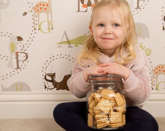 Personalised family cookie jar. Ideal storage jar for biscuits, sweets, cookies and more! Kitchen accessory.