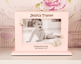 Regalo di battesimo personalizzato per una ragazza / Album fotografico rosa personalizzato inciso al laser / Libro dei ricordi di foto del bambino / 60 foto 6 pollici x 4 pollici