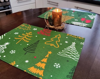 Weihnachtstischsets Set Creme Rot Grün Weihnachtsbäume Stoff Tischsets Weihnachten Geschirr Dekor Urlaub Tischsets Baumwollstoff