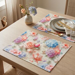 Juego de manteles individuales florales impermeables de 2, 4 y 6 unidades / Manteles individuales estilo cottagecore en tonos pastel / Manteles individuales de rosas y hortensias en 3D / Decoración floral de comedor estilo granja