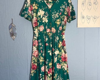 Vintage 90s/Y2K Green Rose Floral Carol Anderson Button Down Midi Dress