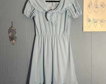 Vintage 60s/70s Pale Blue Peter Pan Collar Above Knee Dress