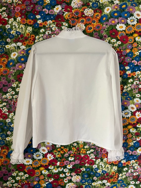 Vintage 70s/80s White Blouse Look Inc. Ruffle But… - image 5