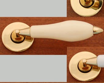 Traditional Polished Gold Lever Door Handles (Pair) Choice Of Porcelain