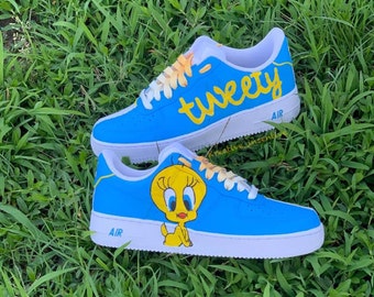 tweety bird tennis shoes