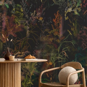 Carta da parati floreale botanica scura per camera da letto, soggiorno, stacca e attacca o tradizionale, carta da parati temporanea, decorazione murale adatta agli inquilini