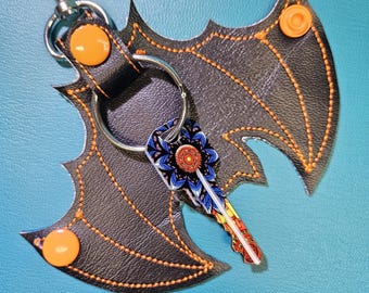 Peek-a-boo Resting Bat, Hidden Key Holder Keychain - Orange/Black